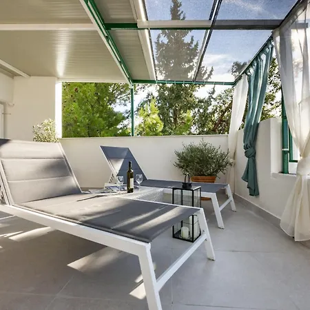 Krzanic Apartment *